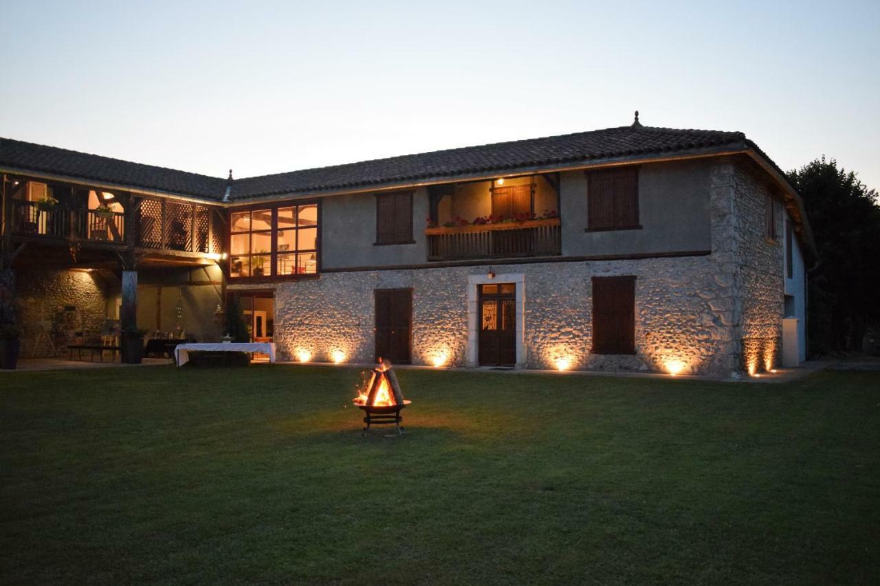 La Magie Des Reves Otel Montréjeau Dış mekan fotoğraf